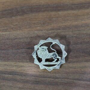 Vintage Silverstone LEO Birthday Astrology Zodiac Sign BROOCH PIN Horoscope